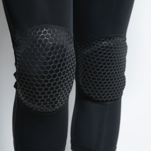 Garden Freak Legging pants with removable Knee Pads Black & Neon Green NWT - Picture 2 of 7